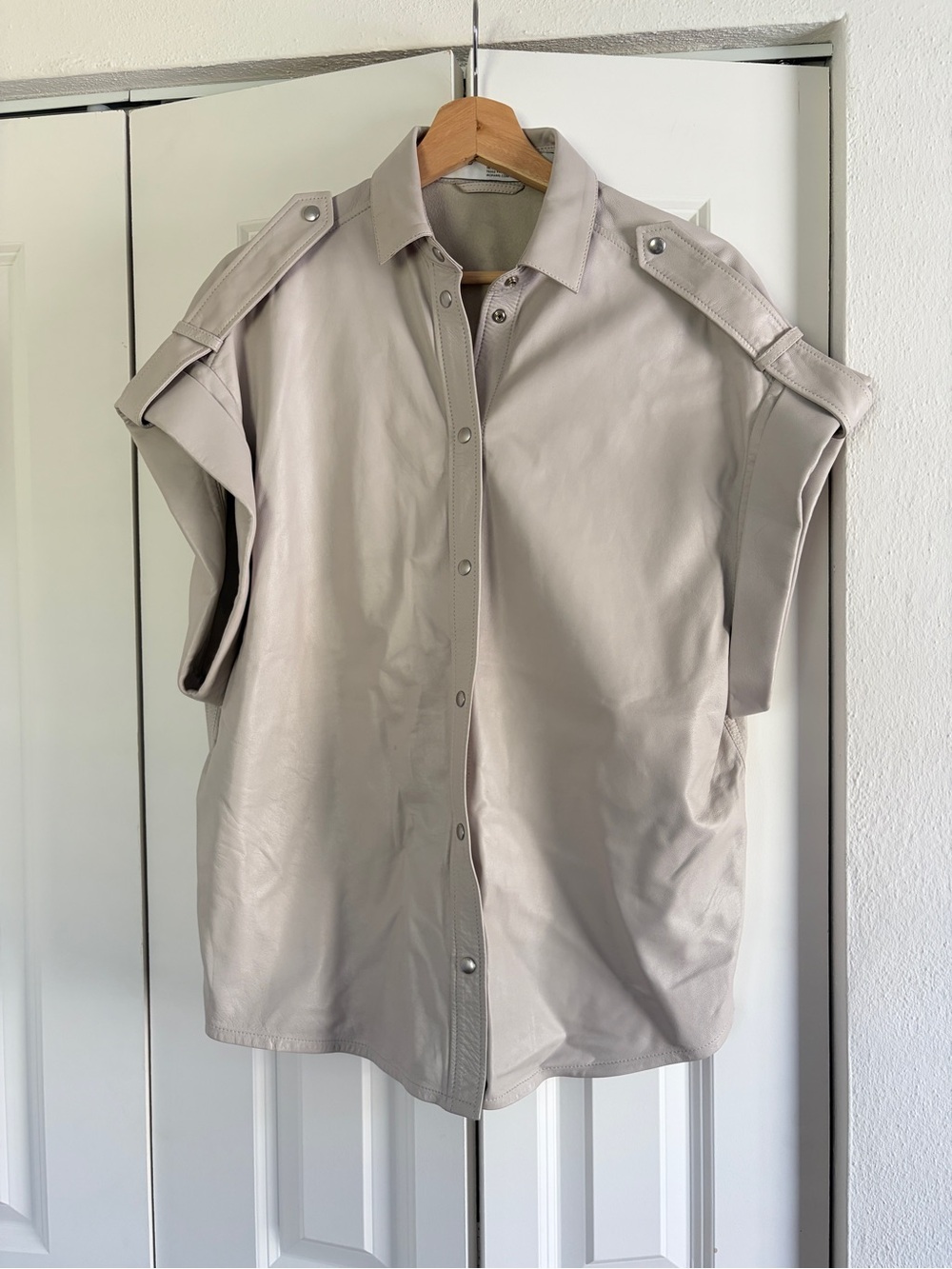 Revolve IRO Kendo Leather Paris Beige Cream Button Up Shirt Top US 4/ EU 34